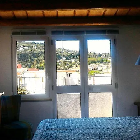 Mansarda Garibaldi * Lipari (Isola Lipari)