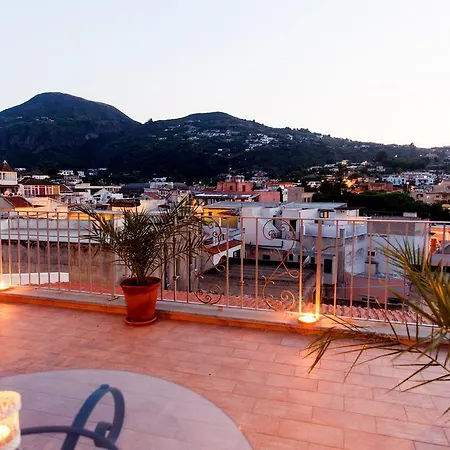 Mansarda Garibaldi Λίπαρι