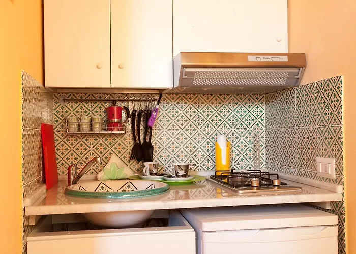 Mansarda Garibaldi * ليباري